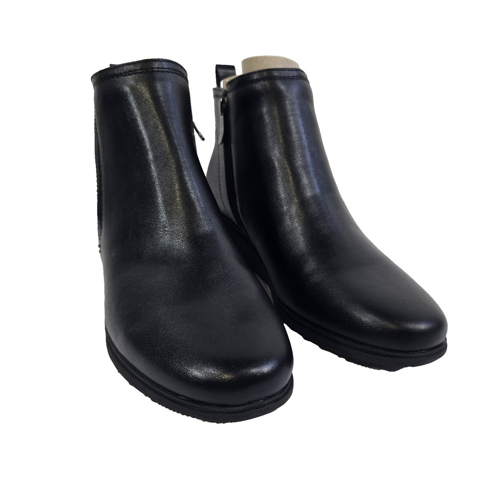 Easy Spirit Womens 9.5M Black Yuna3 Ankle Booties Floor Sample with Box